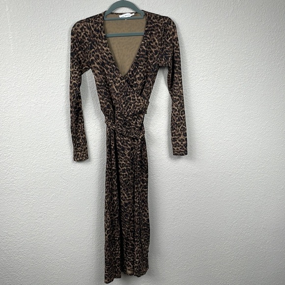 New Good American Daynight Wrap Dress Sepia Leopard Brown Stretch Sz 0 - Picture 3 of 14